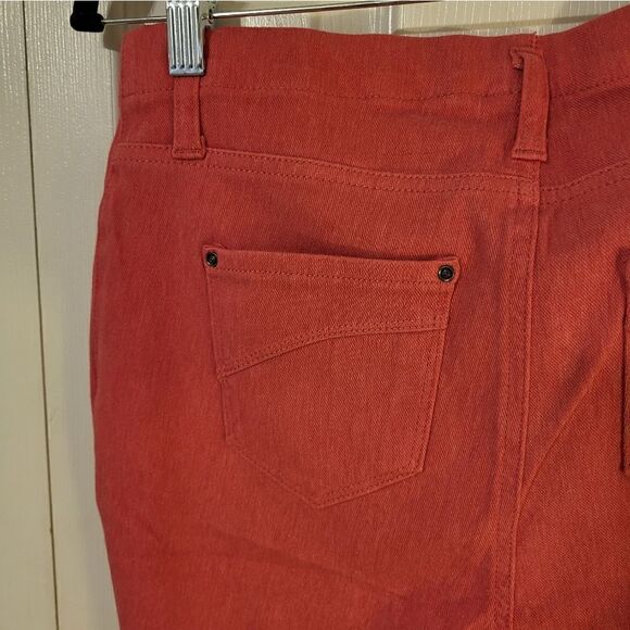 NWOT Time and Tru pink cuffed leggings - Picture 5 of 5